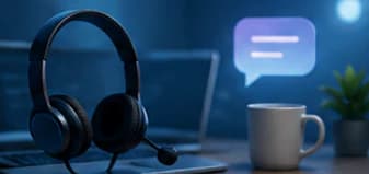 Customer support headset for a calm service voice prompt